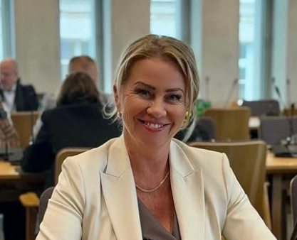 Izabela Bodnar Izabela Bodnar